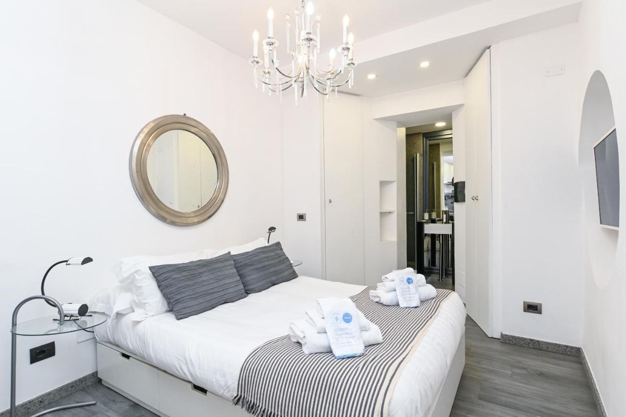 The Essential Trastevere Design Studio Рим Экстерьер фото
